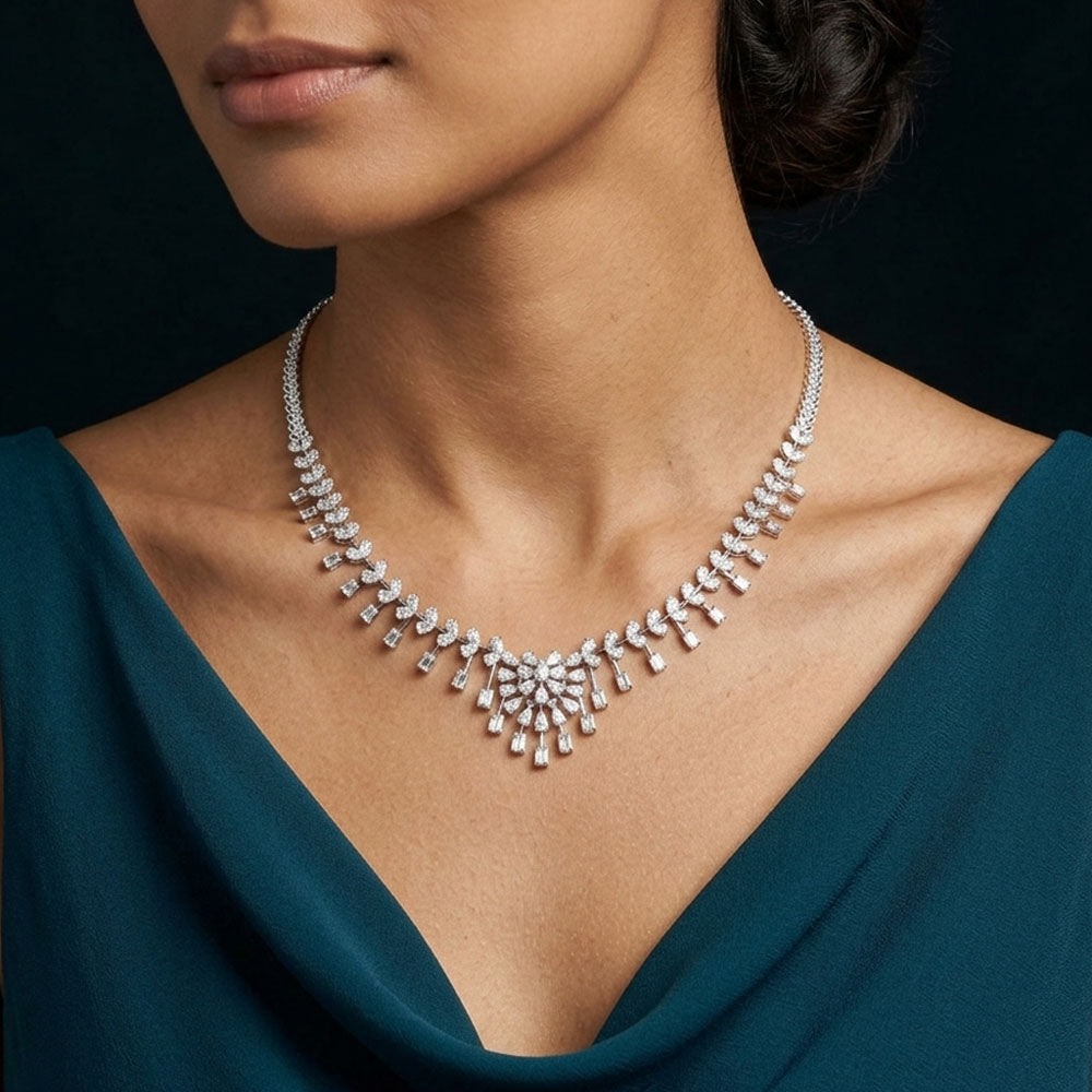18K White Gold Diamond Necklace - 9.85ct VVS-EF
