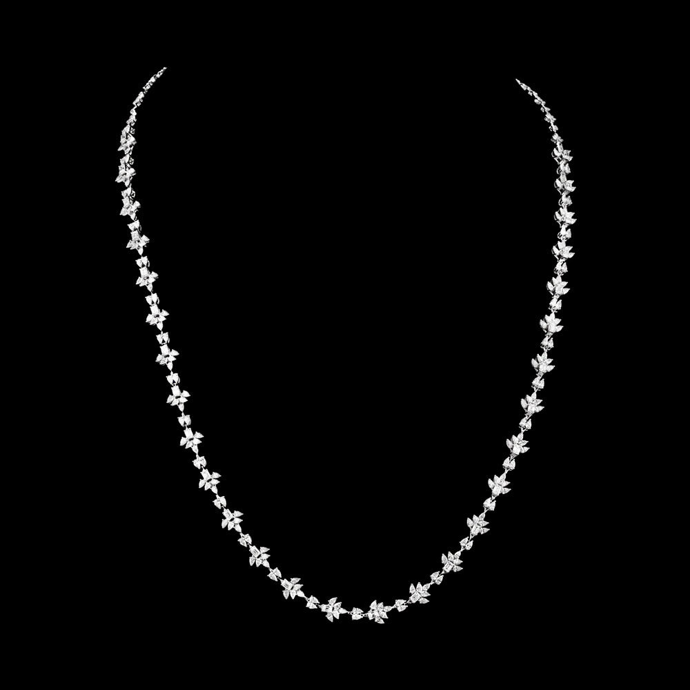 18K White Gold Diamond Necklace - 10.26ct VVS-VS-EF