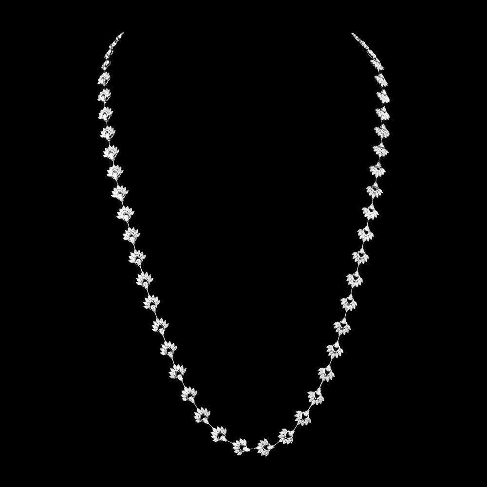 18K White Gold Diamond Necklace - 9.66ct VVS-VS-EF