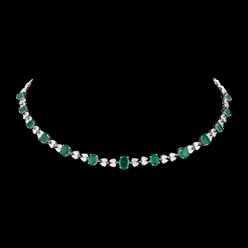 18K White Gold Diamond Necklace - 4.06ct VVS-EF with Colour Stones
