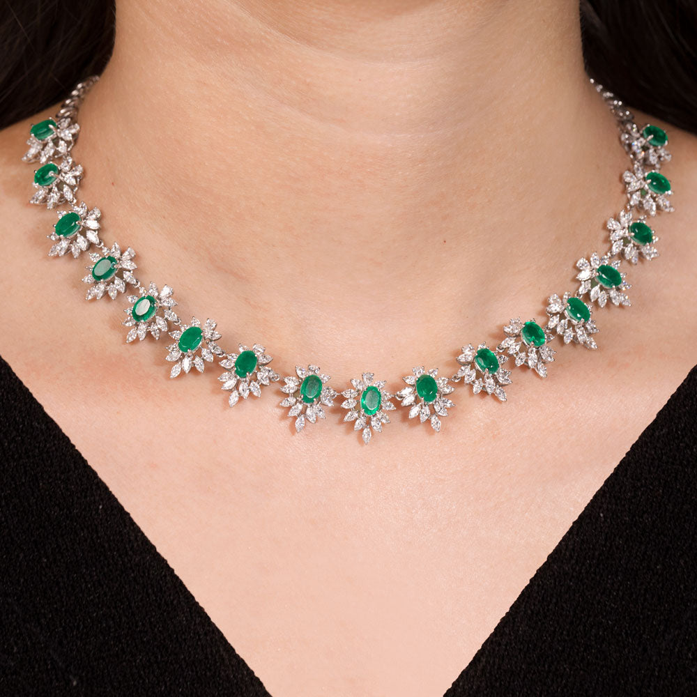18K White Gold Diamond Necklace - 9.39ct VVS-EF with Colour Stones
