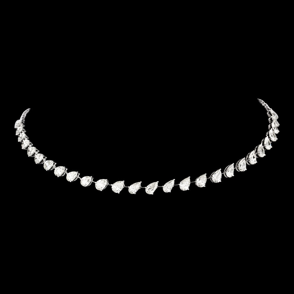 18K White Gold Diamond Necklace - 12.78ct VVS-VS-IJ