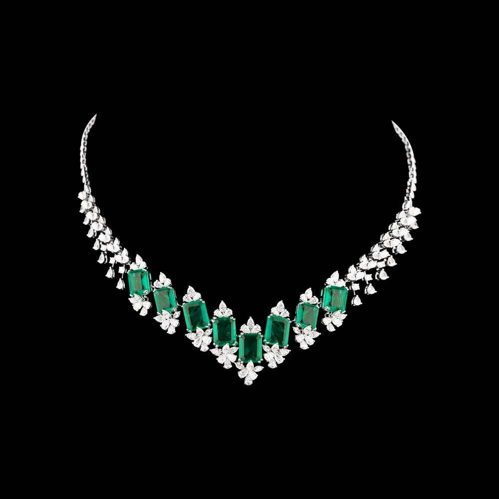 18K White Gold Diamond Necklace - 10.43ct VVS-VS-EF with Colour Stones