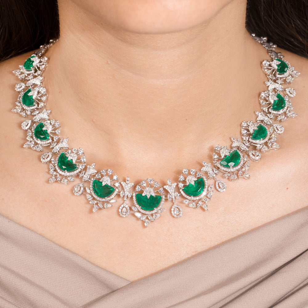 18K White Gold Diamond Necklace - 14.99ct VVS-VS-FG with Colour Stones