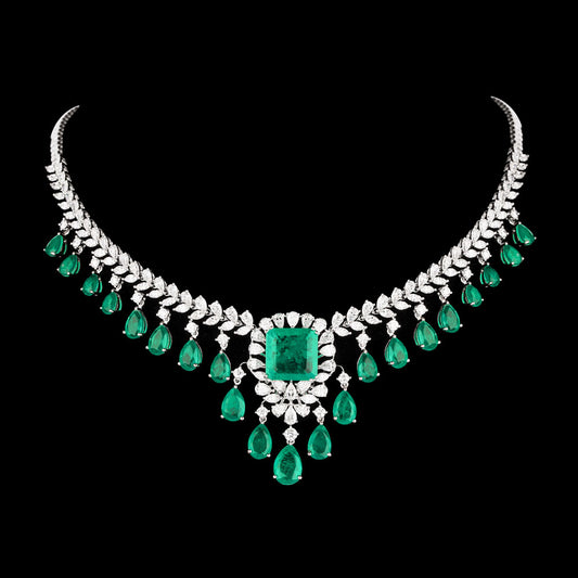 18K White Gold Diamond Necklace - 11.23ct VVS-FG with Colour Stones