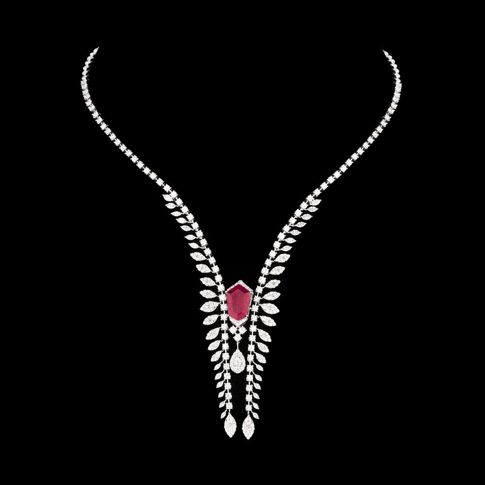 18K White Gold Diamond Necklace - 7.9ct VVS-FG with Colour Stones