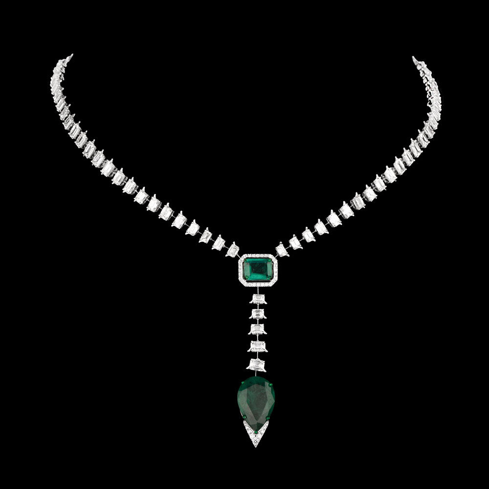 18K White Gold Diamond Necklace - 13.89ct VS-SI-IJ with Colour Stones