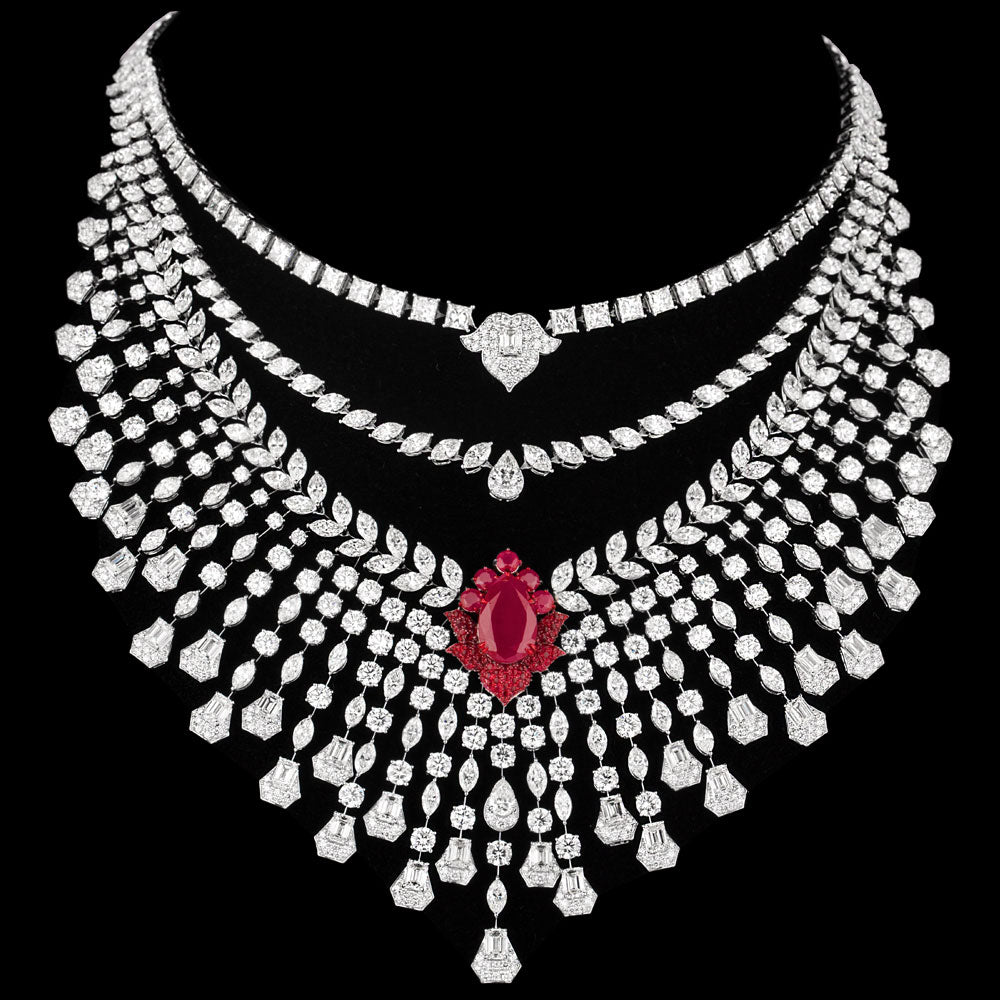 18K White Gold Diamond Necklace - 104.411ct VVS-VS-HI with Colour Stones