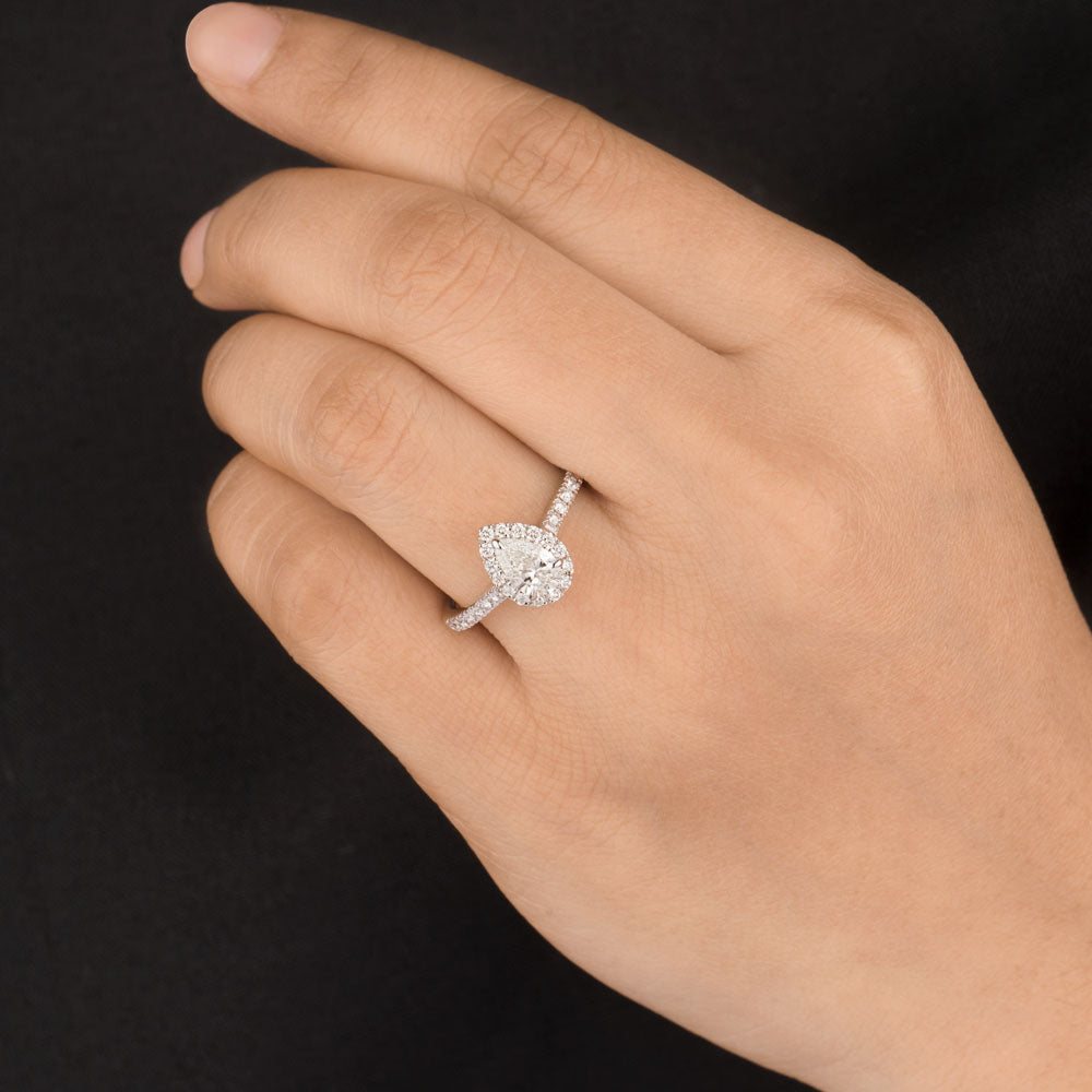18K White Gold Diamond Ring - 0.937ct VS-SI-GHI