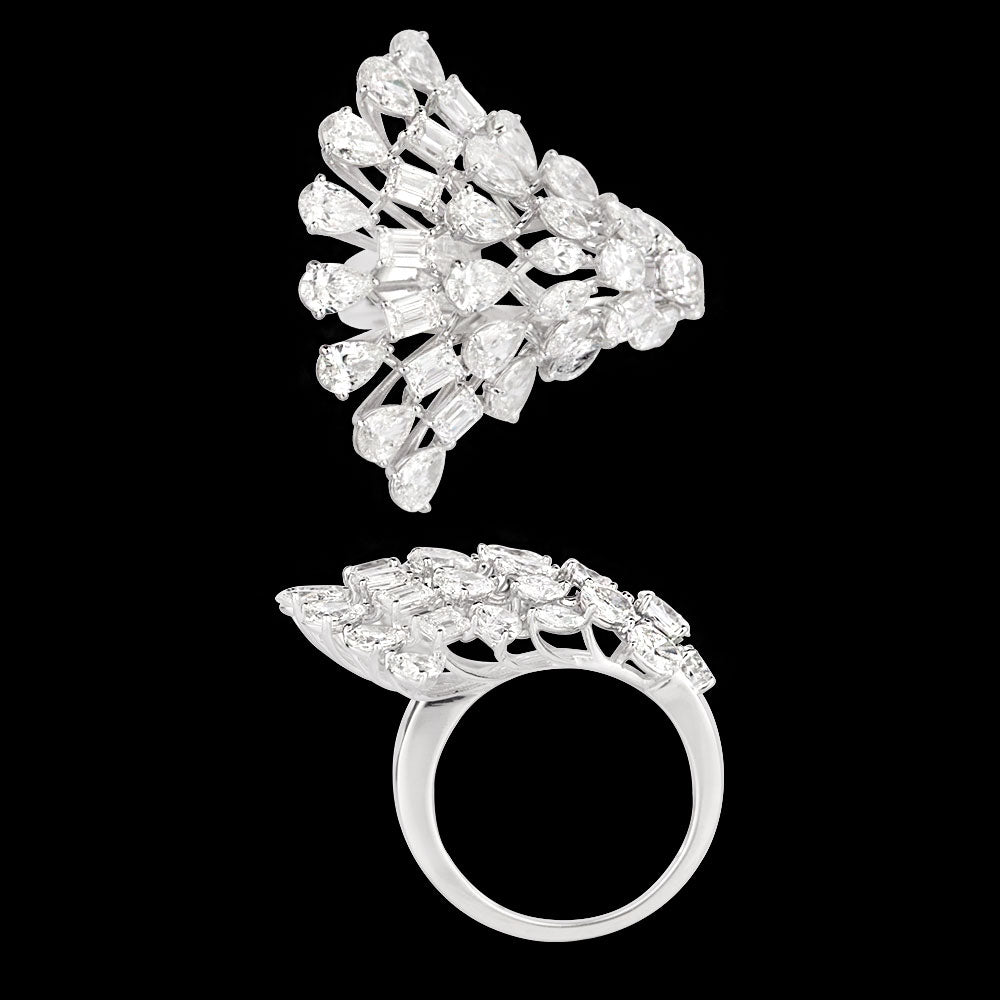 18K White Gold Diamond Ring - 4.596ct VVS-FG