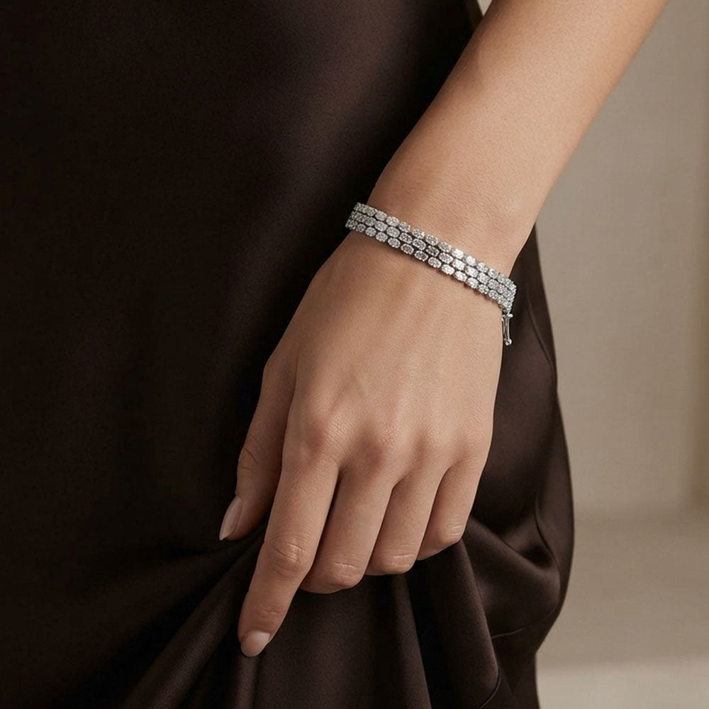 18K White Gold Diamond Bracelet - 7.28ct VS-SI-EF