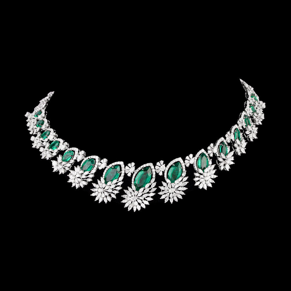 18K White Gold Diamond Necklace - 15.068ct VVS-VS-EF with Colour Stones