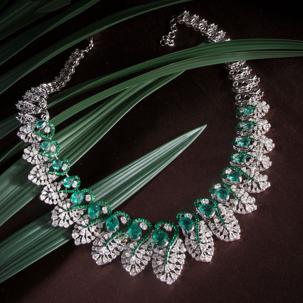 18K White Gold Diamond Necklace - 17.584ct VVS-VS-FG with Colour Stones