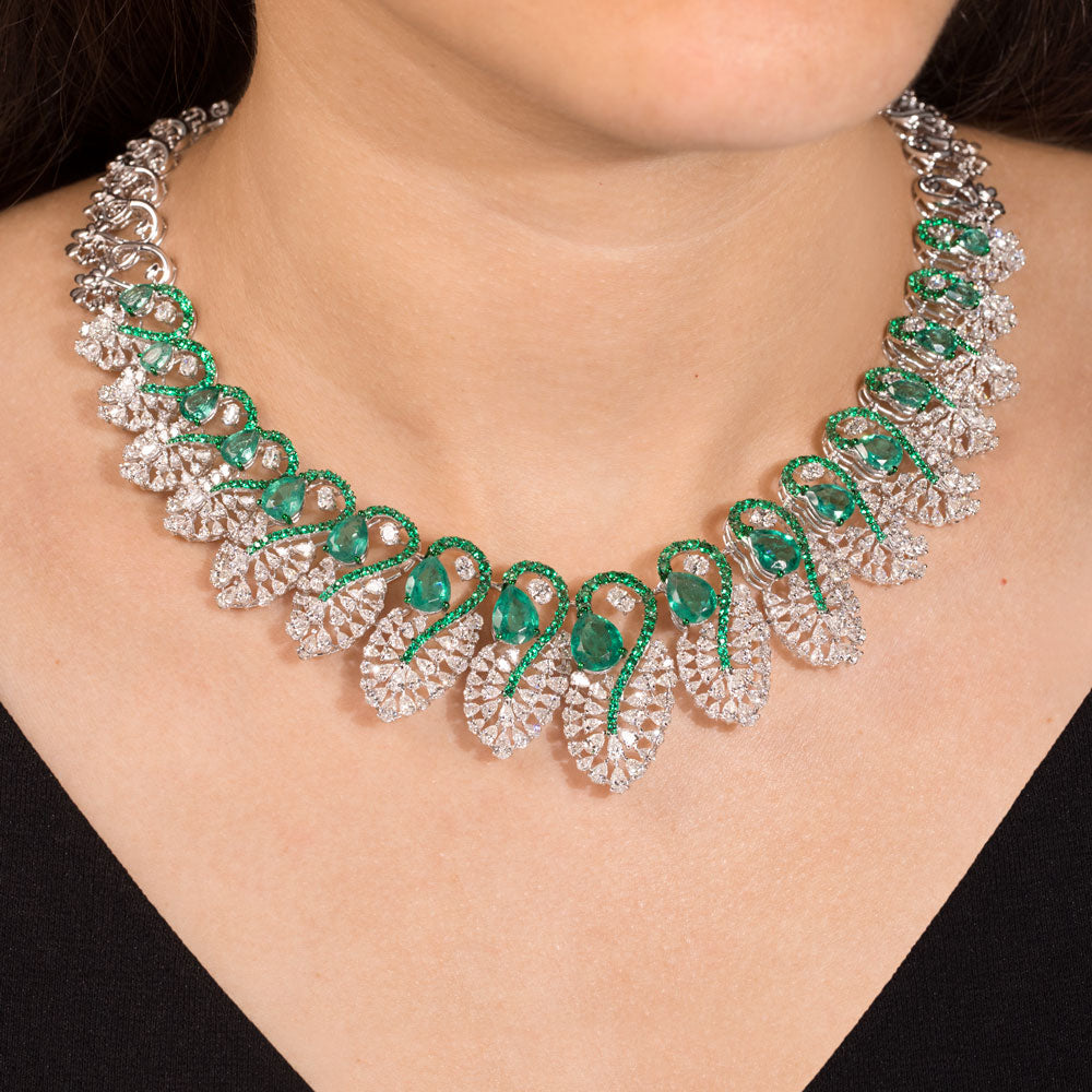 18K White Gold Diamond Necklace - 17.584ct VVS-VS-FG with Colour Stones