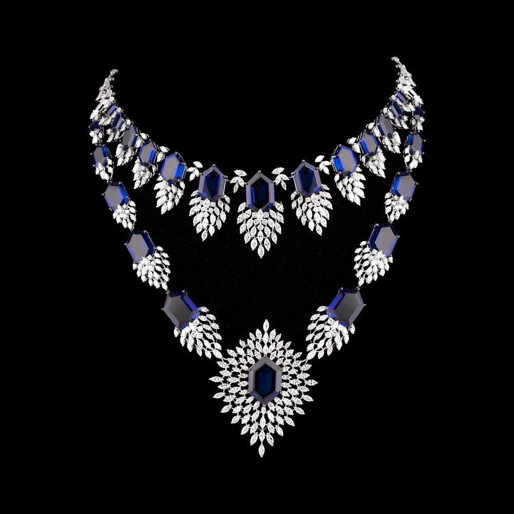 18K White Gold Diamond Necklace - 23.17ct VVS-VS-FG with Colour Stones