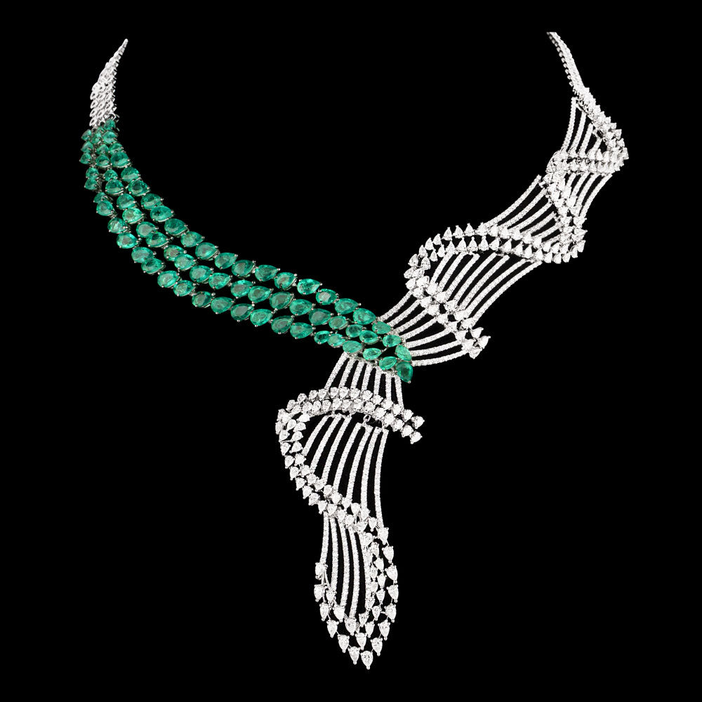 18K White Gold Diamond Necklace - 14.107ct VVS-VS-FG with Colour Stones