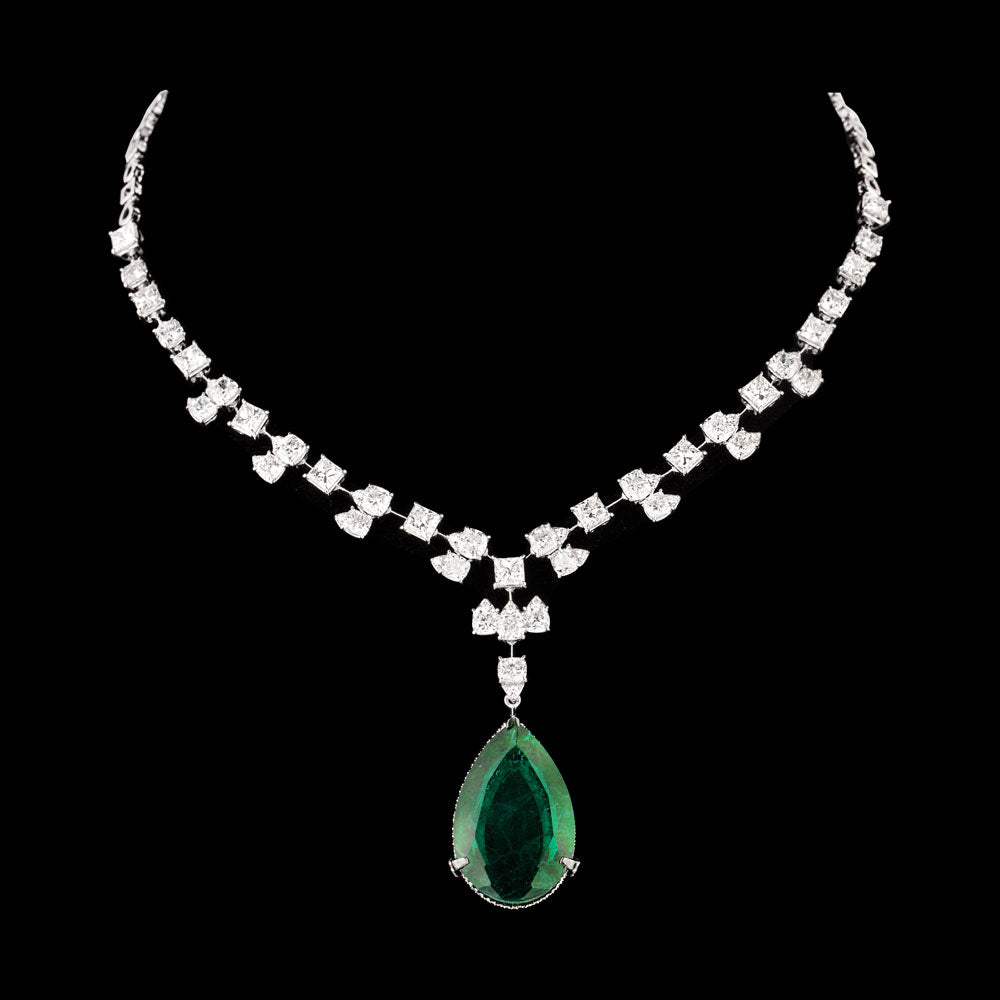 18K White Gold Diamond Necklace - 19.46ct VVS-VS-FGH with Colour Stones