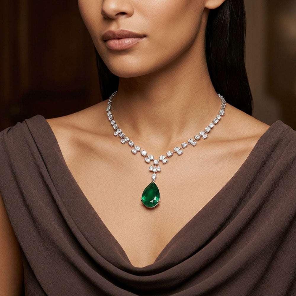 18K White Gold Diamond Necklace - 19.46ct VVS-VS-FGH with Colour Stones