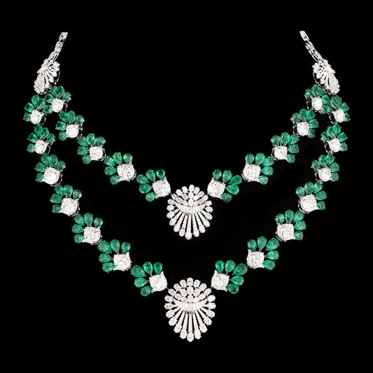 18K White Gold Diamond Necklace - 21.37ct VVS-VS-HI with Colour Stones