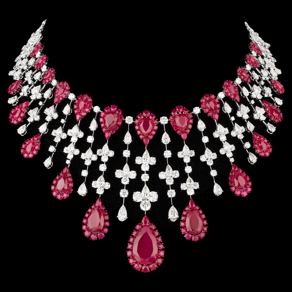 18K White Gold Diamond Necklace - 43.069ct VVS-VS-HI with Colour Stones