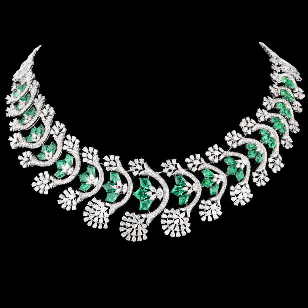 18K White Gold Diamond Necklace - 23.588ct VVS-VS-FG with Colour Stones