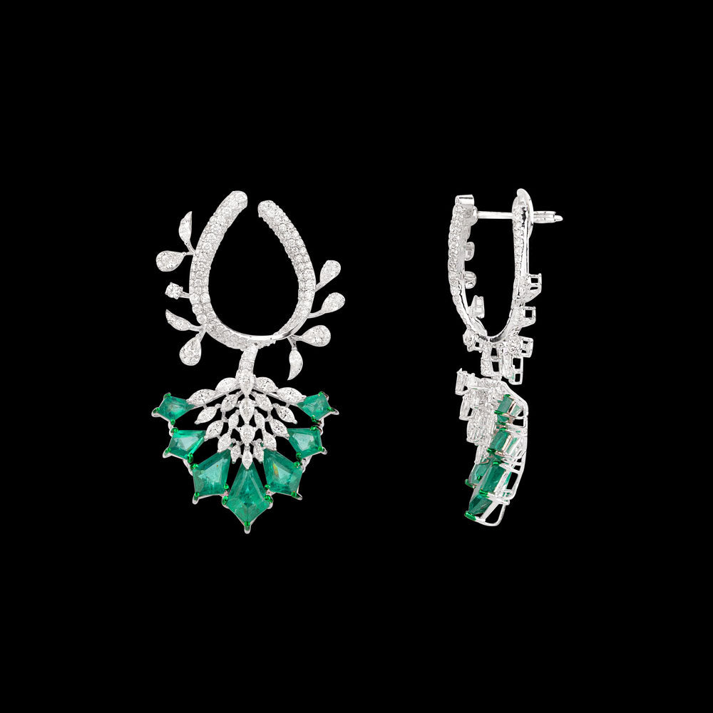 18K White Gold Diamond Jewellery - 4.85ct VVS-VS-HI with Colour Stones