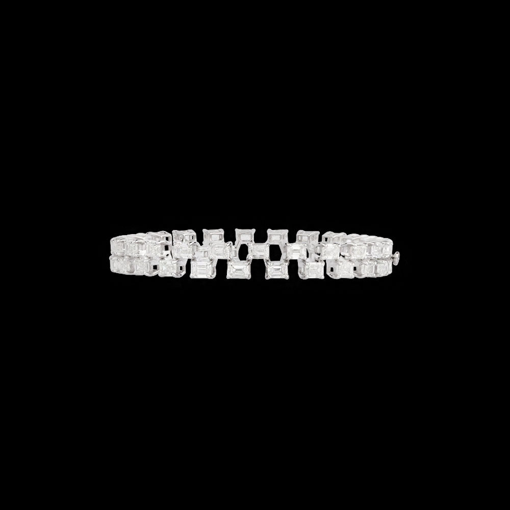 18K White Gold Diamond Bangle - 19.05ct VVS-VS-IJ