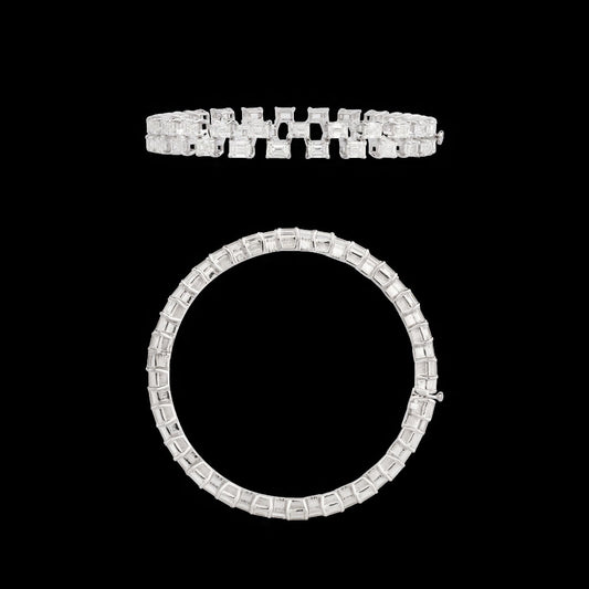 18K White Gold Diamond Bangle - 19.05ct VVS-VS-GH