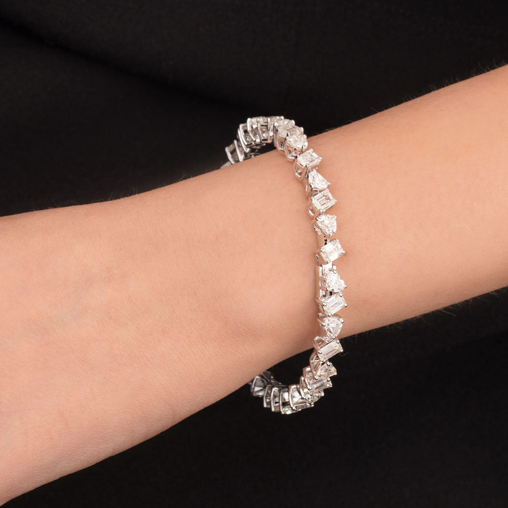 18K White Gold Diamond Bangle - 16.44ct VS-SI-GH