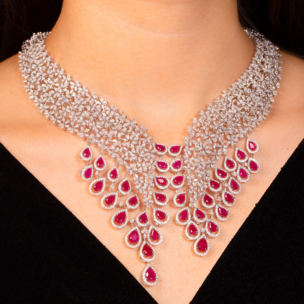18K White Gold Diamond Necklace - 21.65ct VVS-FG with Colour Stones