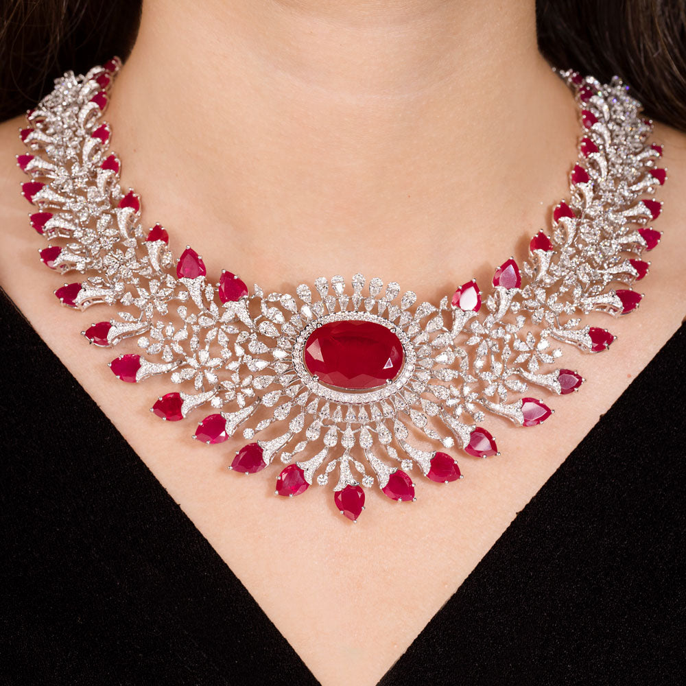 18K White Gold Diamond Necklace - 20.59ct VVS-FG with Colour Stones