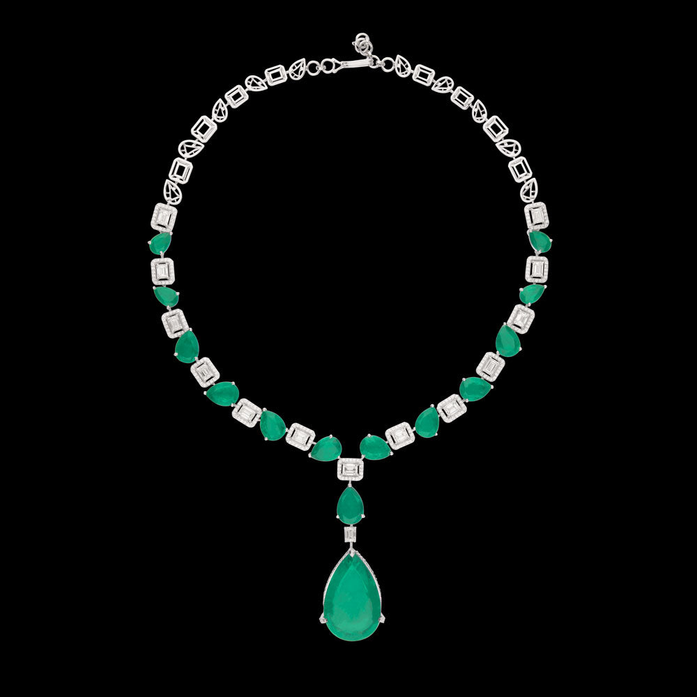 18K White Gold Diamond Necklace - 8.85ct VVS-VS-HI with Colour Stones