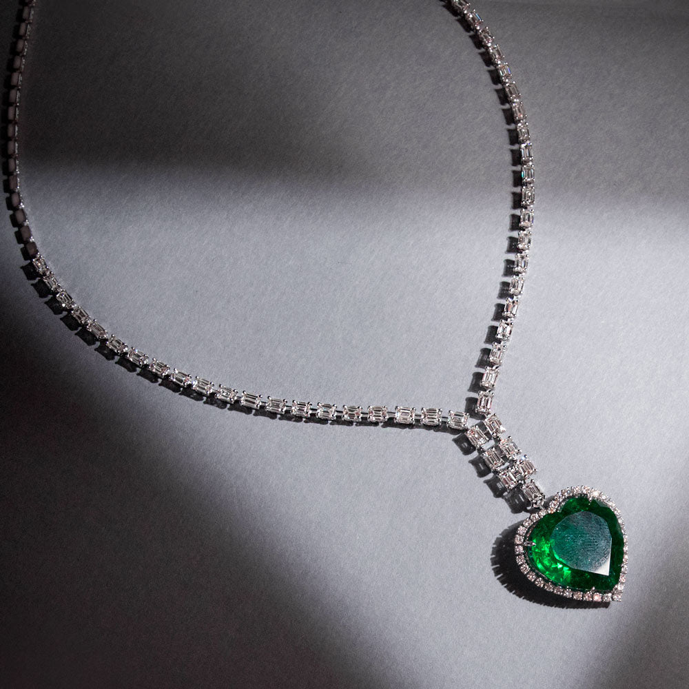18K White Gold Diamond Necklace - 9.43ct VVS-VS-GH with Colour Stones