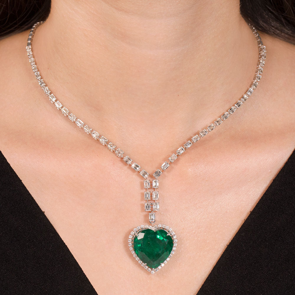 18K White Gold Diamond Necklace - 9.43ct VVS-VS-GH with Colour Stones