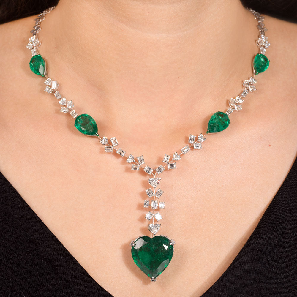 18K White Gold Diamond Necklace - 13.151ct VVS-VS-GH with Colour Stones