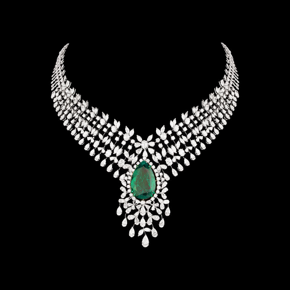 18K White Gold Diamond Necklace - 28.245ct VS-SI-GH with Colour Stones