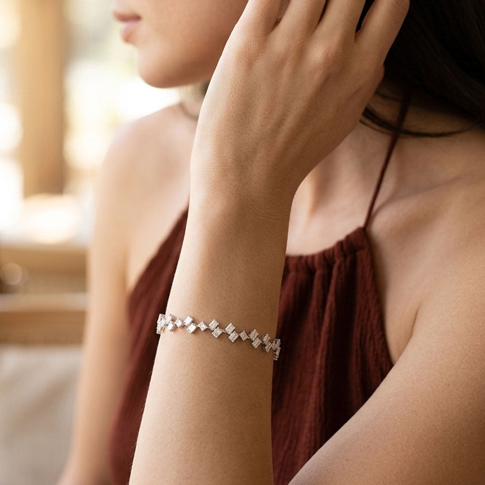 18K White Gold Diamond Bracelet - 11.07ct VVS-VS-IJ
