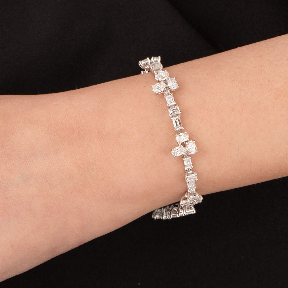 18K White Gold Diamond Bracelet - 8.216ct VVS-VS-HI