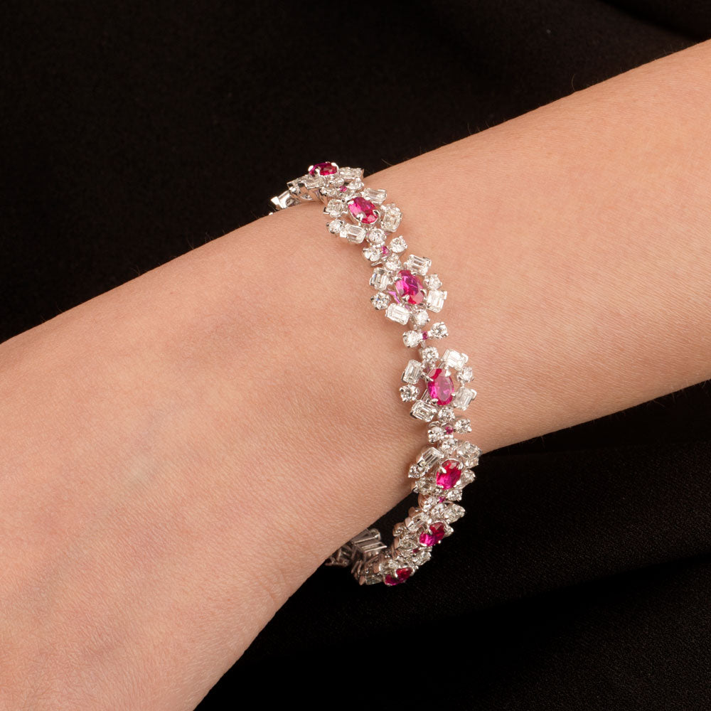 18K White Gold Diamond Bracelet - 11.145ct VVS-VS-HI with Colour Stones