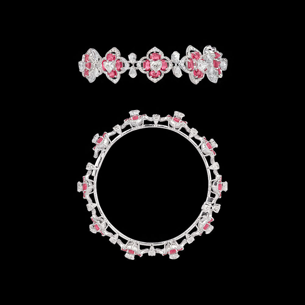 18K White Gold Diamond Bangle - 12.33ct VVS-VS-GH