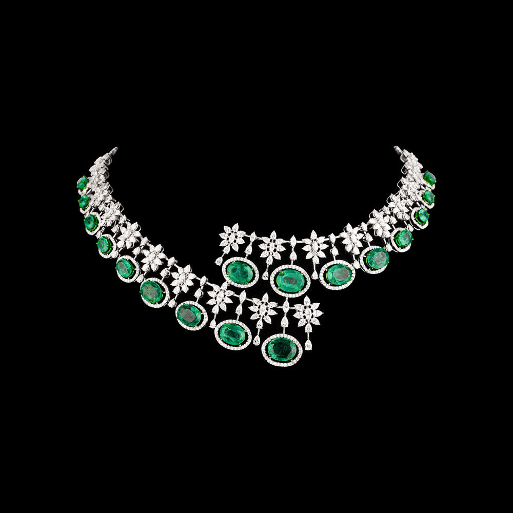18K White Gold Diamond Necklace - 18.757ct VVS-VS-EF with Colour Stones