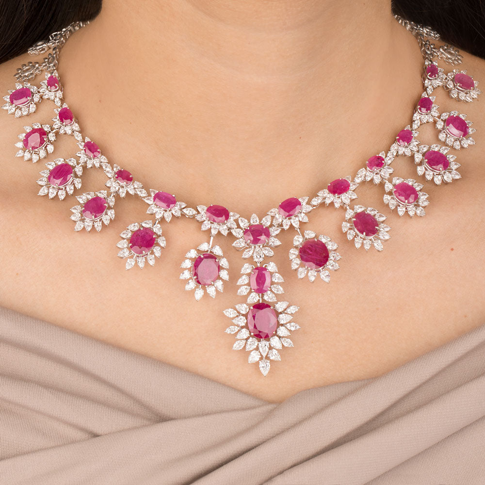 18K White Gold Diamond Necklace - 23.62ct VVS-VS-EF with Colour Stones