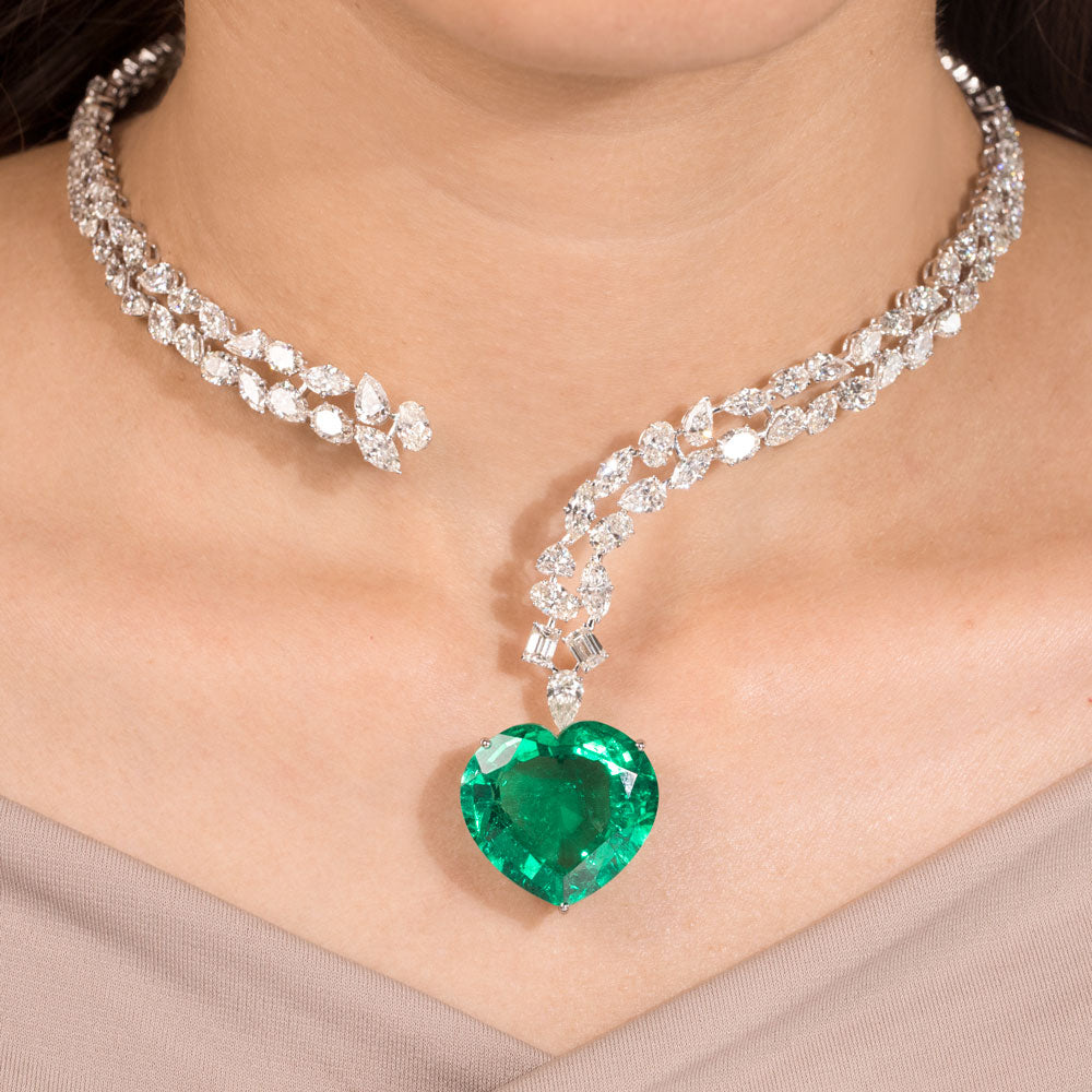 18K White Gold Diamond Necklace - 23.81ct VVS-VS-GH with Colour Stones