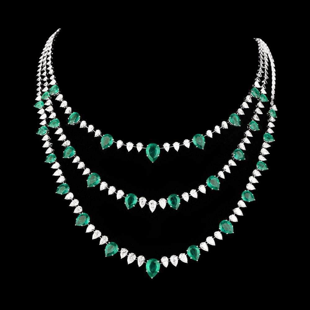 18K White Gold Diamond Necklace - 19.783ct VVS-VS-HI with Colour Stones