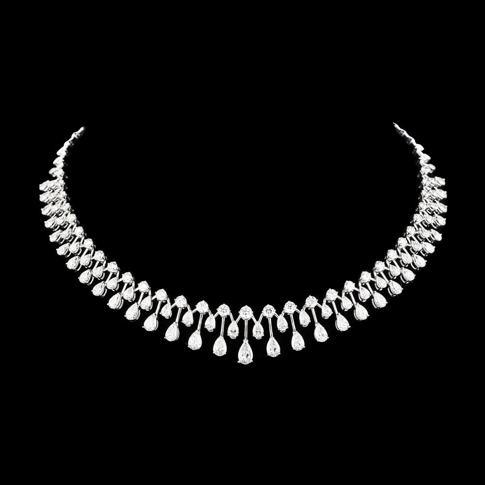 18K White Gold Diamond Necklace - 19.676ct VVS-VS-GH