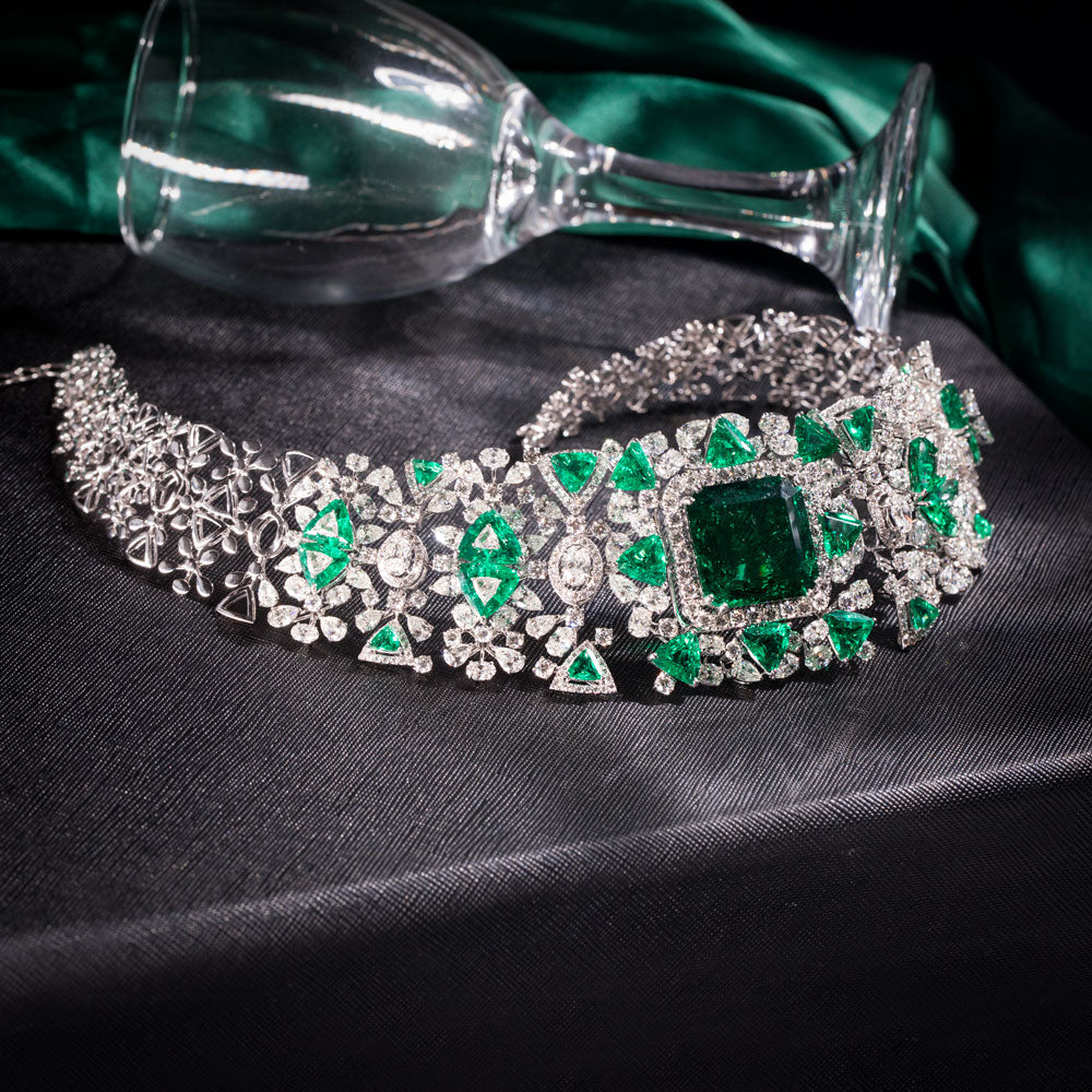 18K White Gold Diamond Necklace - 47.744ct VS-SI-GH with Colour Stones
