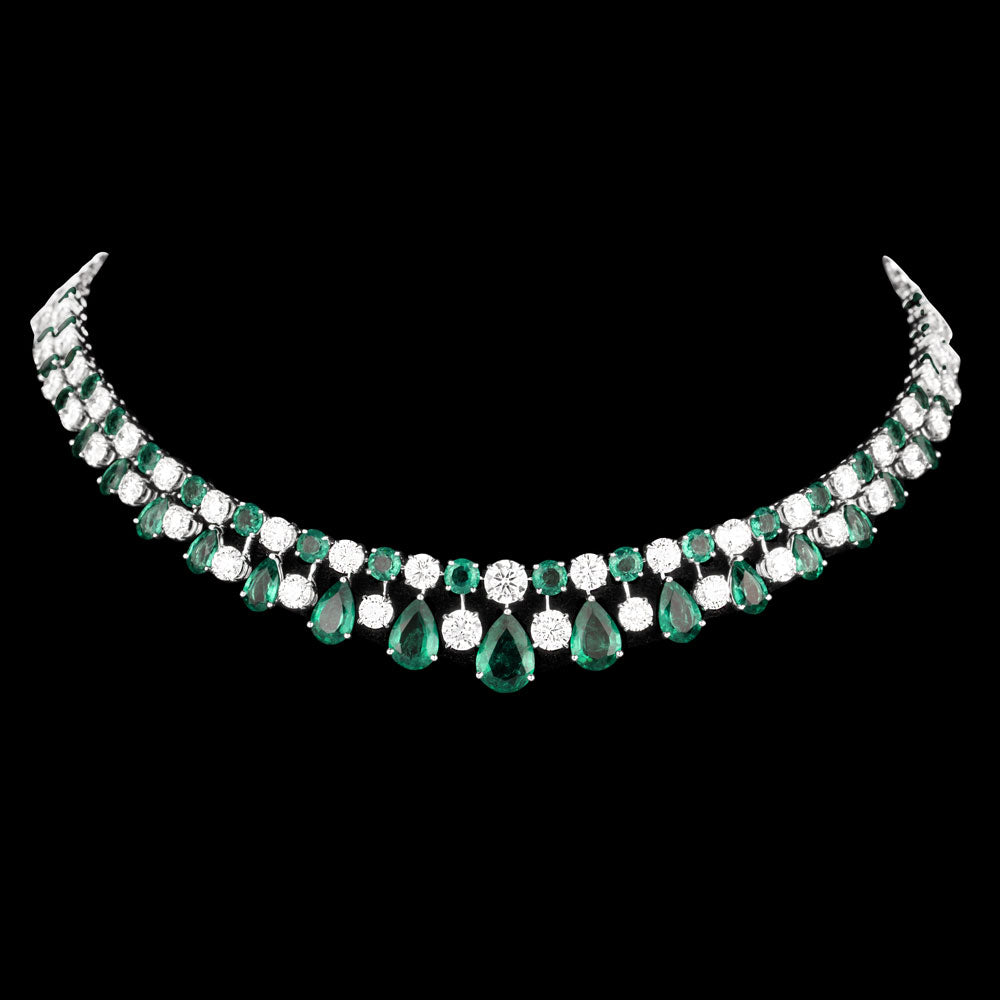 18K White Gold Diamond Necklace - 16.638ct VVS-VS-IJ with Colour Stones