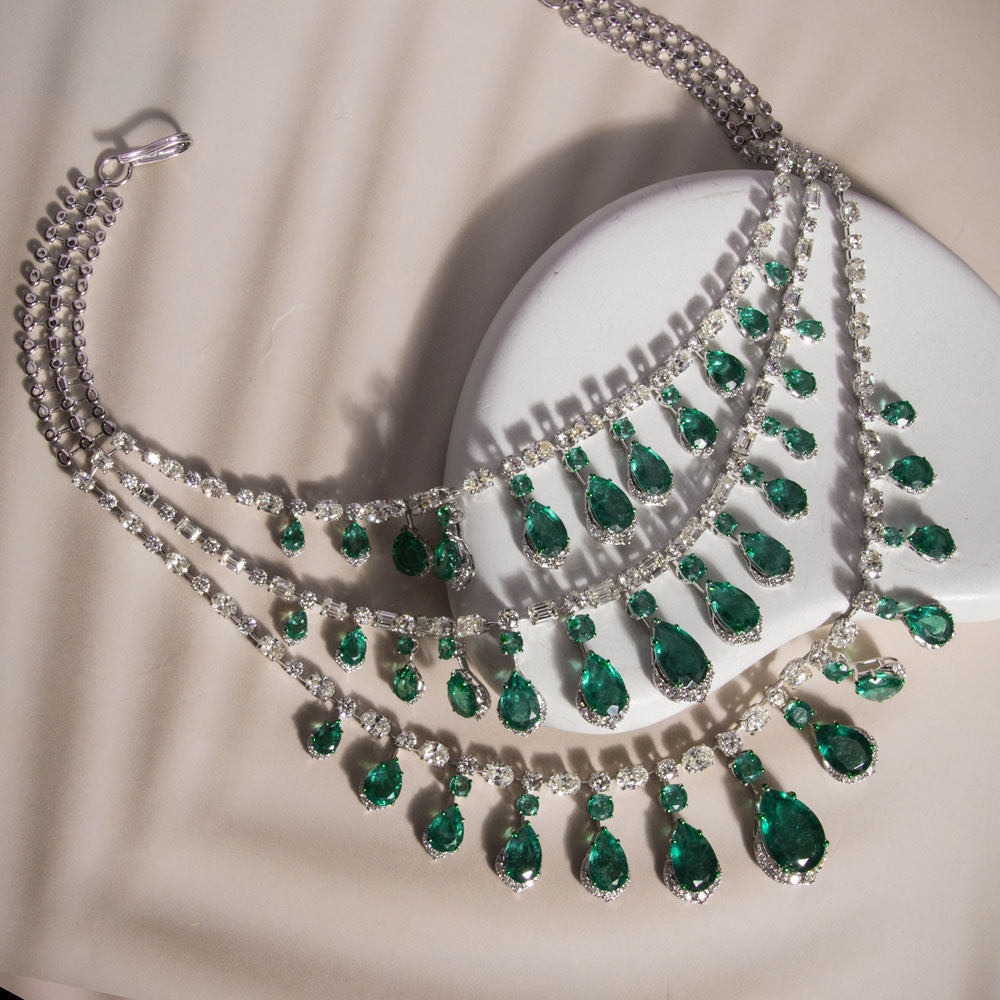 18K White Gold Diamond Necklace - 41.833ct VVS-VS-IJ with Colour Stones