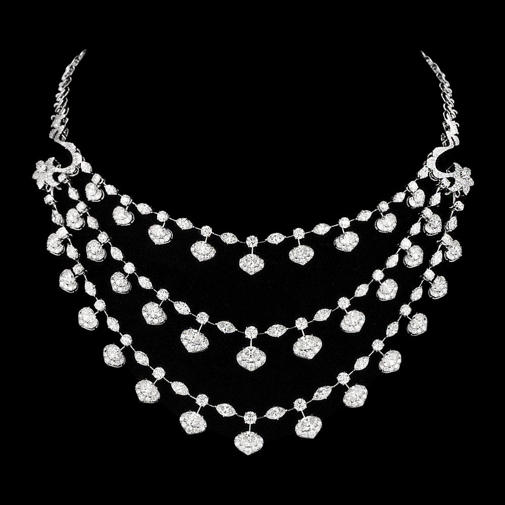 18K White Gold Diamond Necklace - 36.777ct VVS-VS-HI