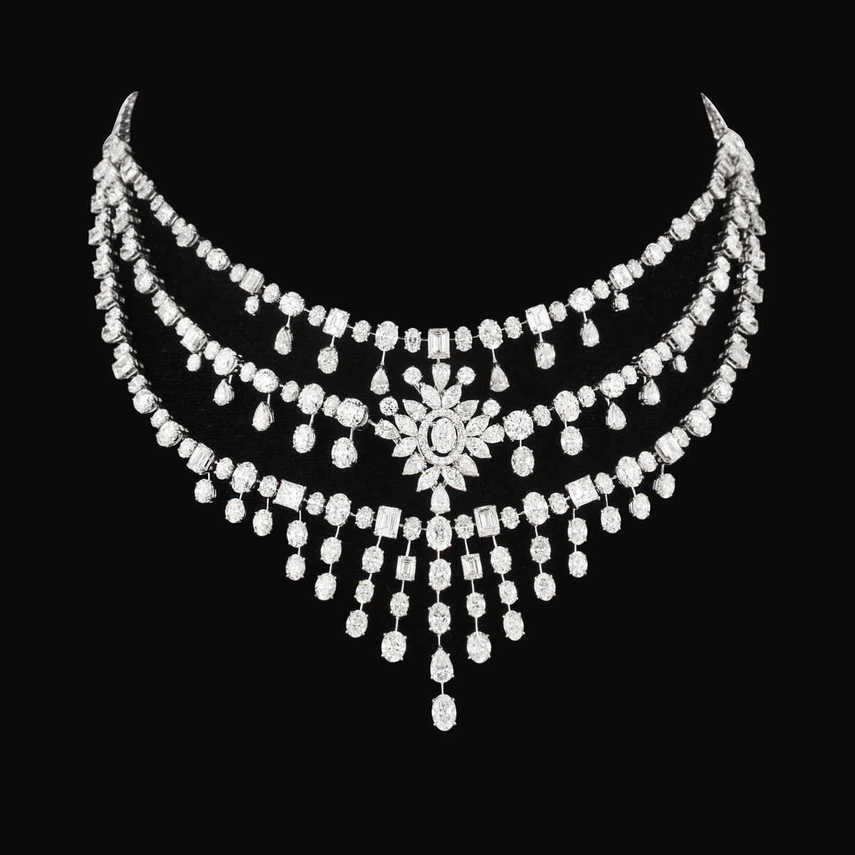 14K White Gold Diamond Necklace - 53.03ct VVS-VS-GH